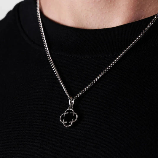 Single Fortis Clover Necklace (SILVER)